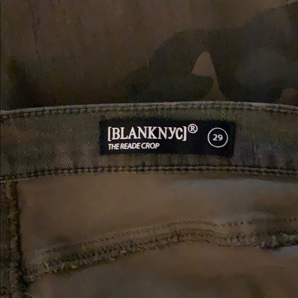 Blank NYC Reade Crop ankle green camo skinny jeans - Picture 7 of 8
